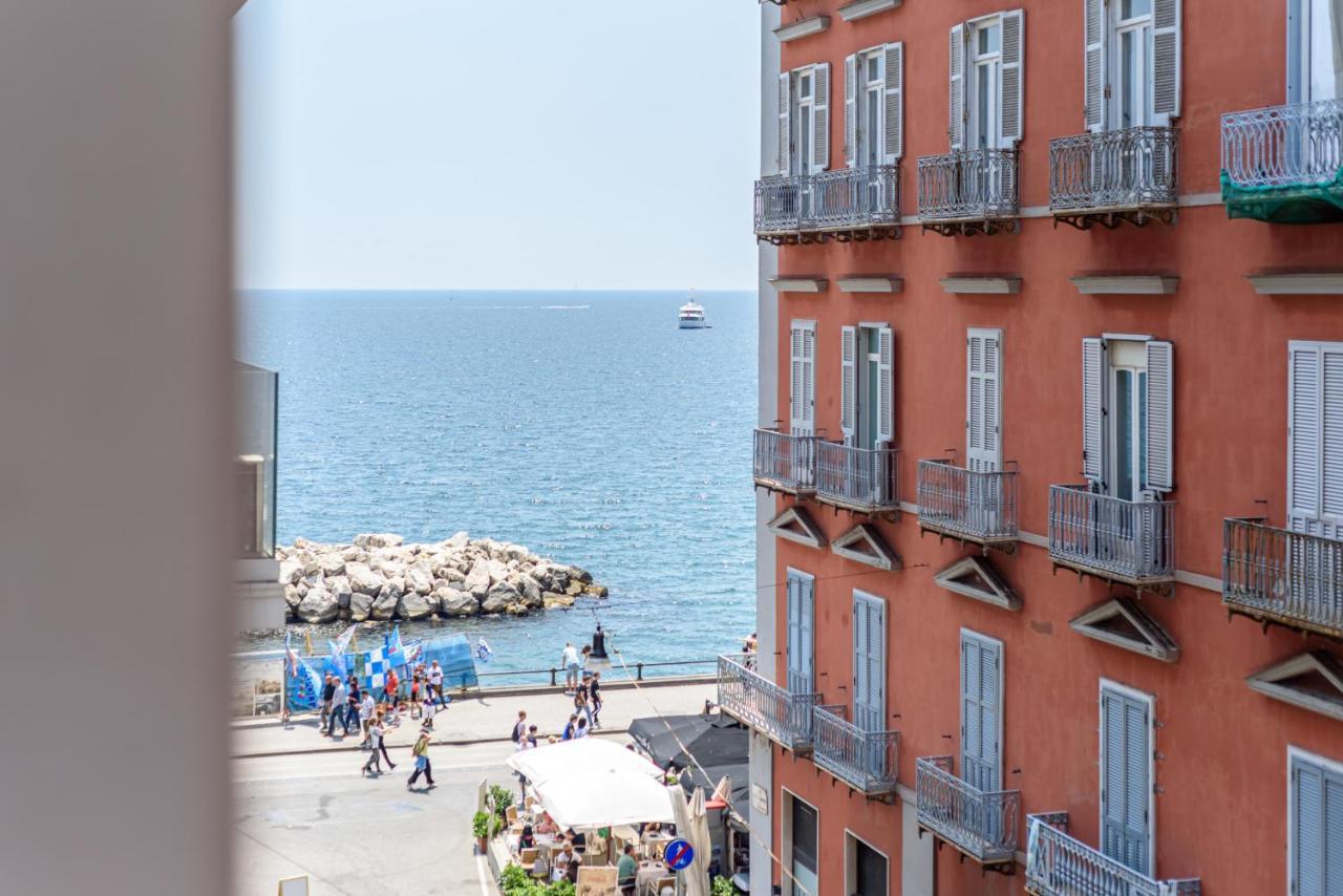 Tommaseo Seaside Apartments Napels Buitenkant foto
