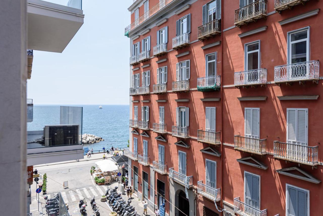 Tommaseo Seaside Apartments Napels Buitenkant foto